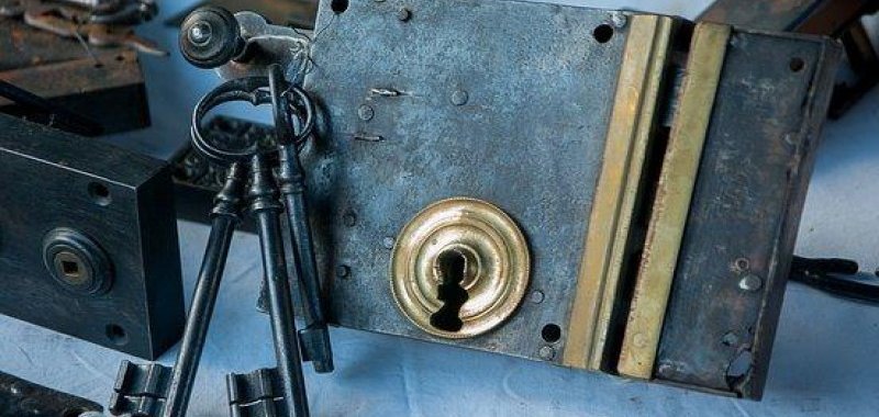 Types Of Locksmiths